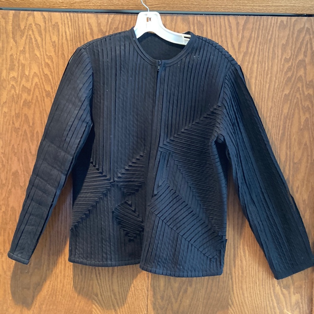 Unique black pleated jacket approx size 10-12